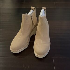 Toms Maude Bootie Taupe